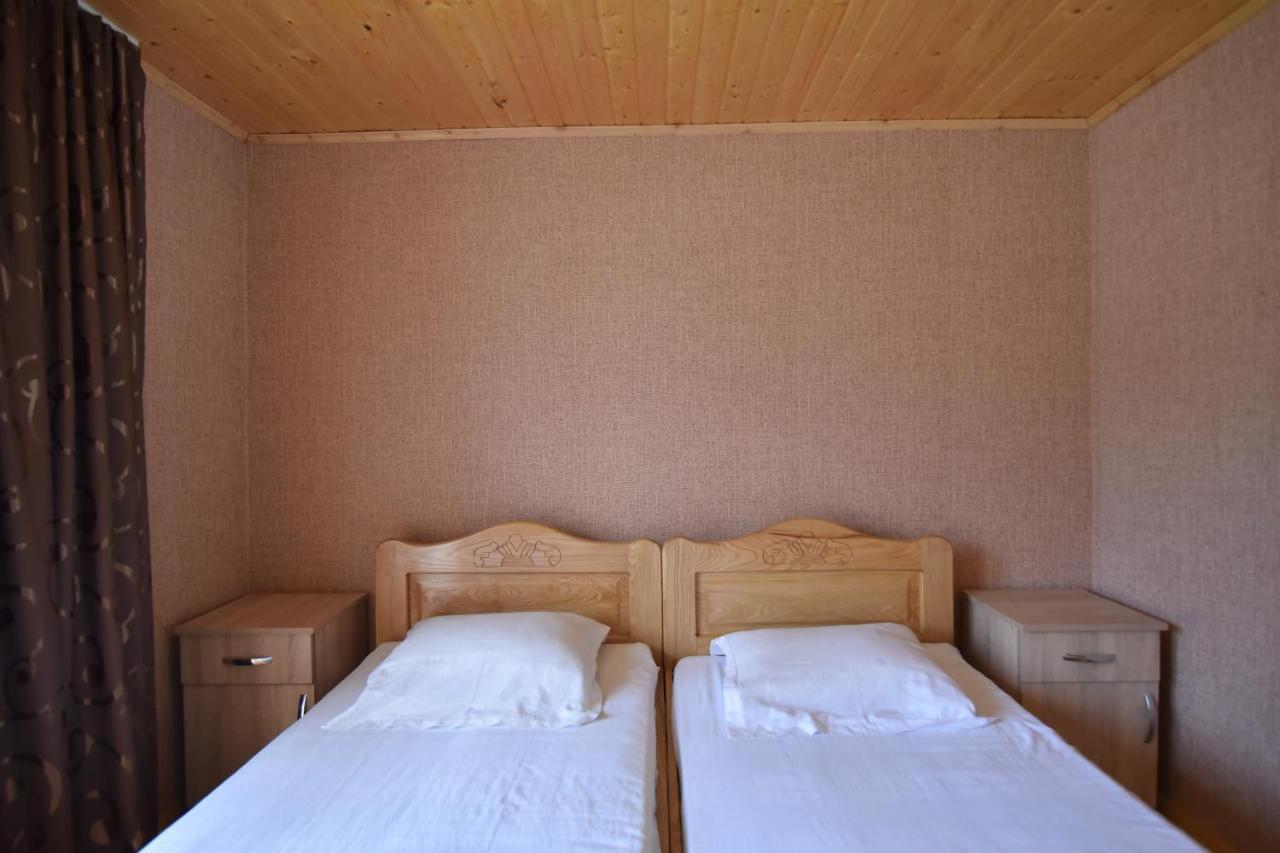 Saba Hotel Mestia Bagian luar foto